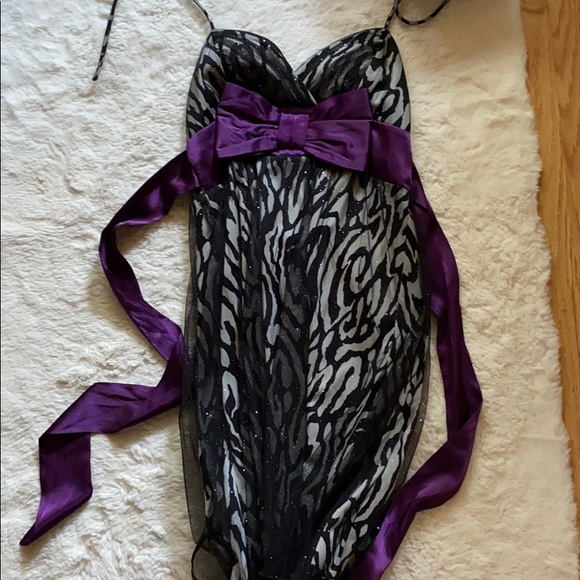 City Triangles Dress - Picture 3 of 3